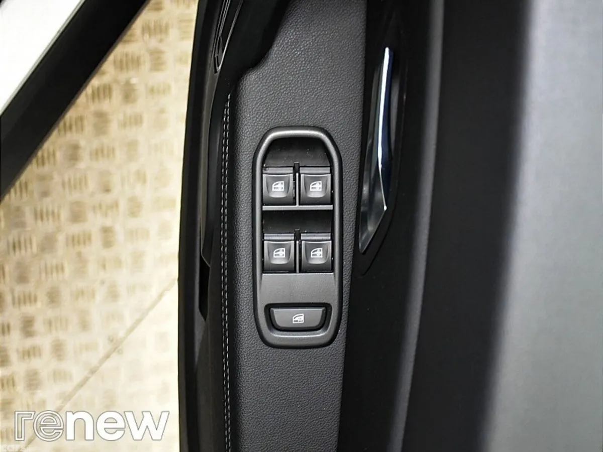 Dacia Duster SUV, Diesel, 2022, Silver