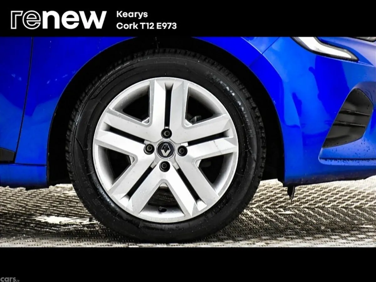 Renault Clio Hatchback, Petrol, 2022, Blue