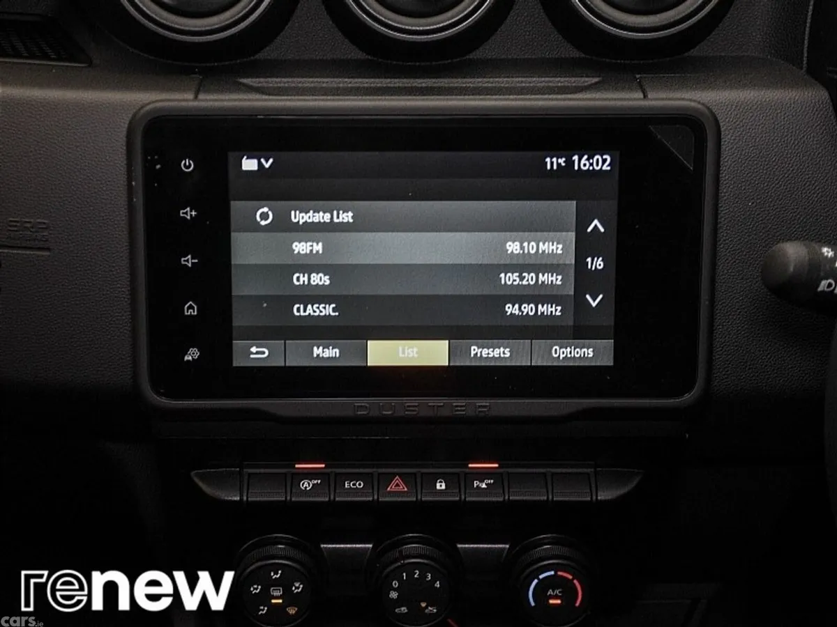 Dacia Duster SUV, Diesel, 2023, Orange