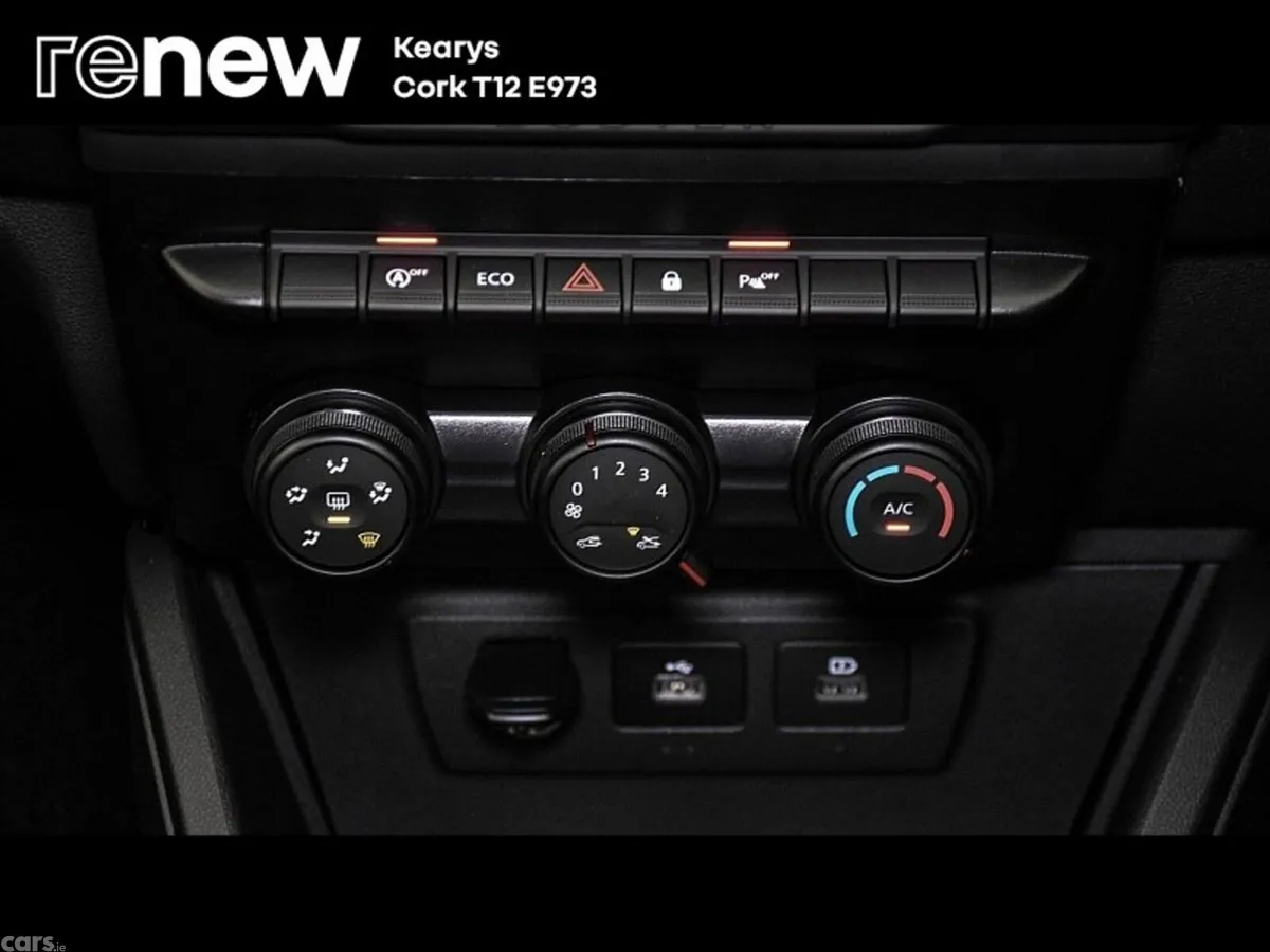 Dacia Duster SUV, Diesel, 2023, Orange