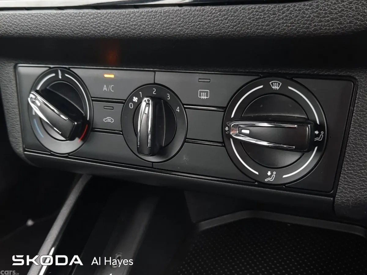 Skoda Kamiq SUV, Diesel, 2020, Grey