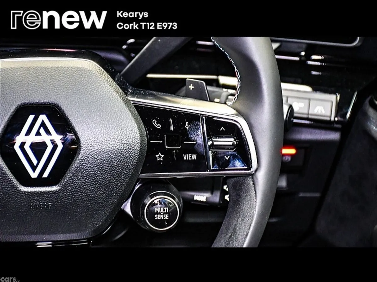 Renault Austral SUV, Petrol Hybrid, 2023, Red