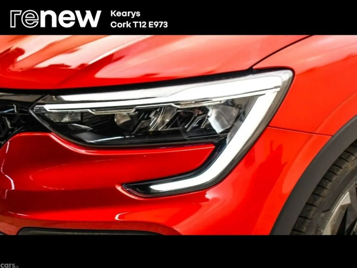 Renault Arkana SUV, Petrol, 2024, Red