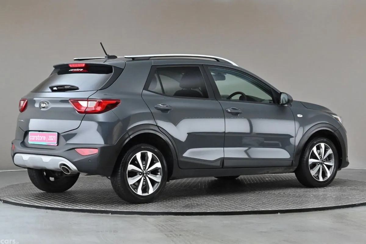 Kia Stonic SUV, Petrol, 2021, Grey