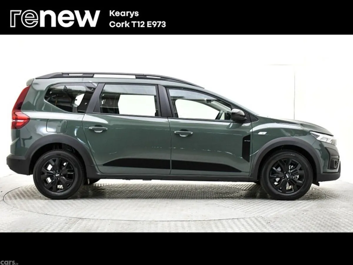 Dacia Jogger MPV, Petrol, 2023, Grey