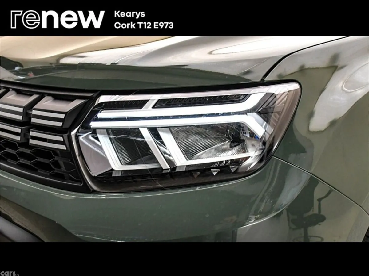 Dacia Duster SUV, Petrol, 2024, Grey