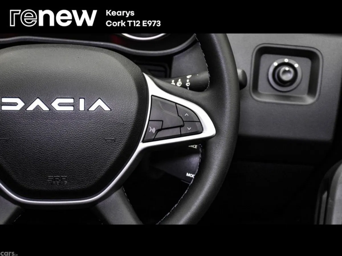 Dacia Duster SUV, Petrol, 2024, Grey