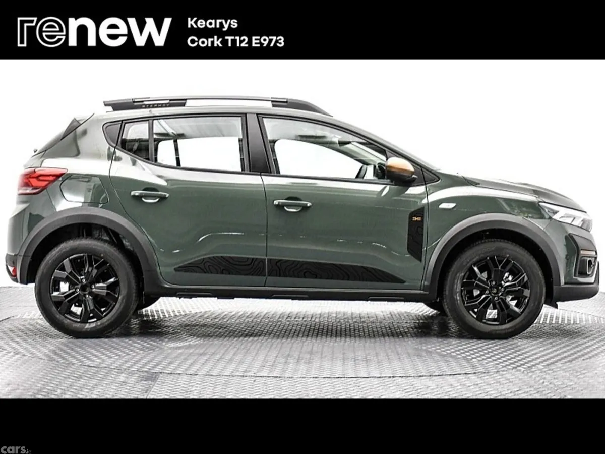 Dacia Sandero Stepway SUV, Petrol Gas, 2026, Grey