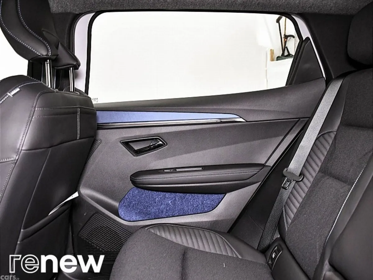 Renault Scenic E-Tech MPV, Electric, 2026, White