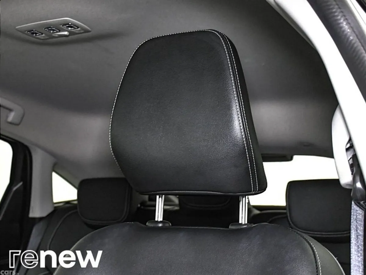 Renault Arkana SUV, Petrol, 2023, Grey