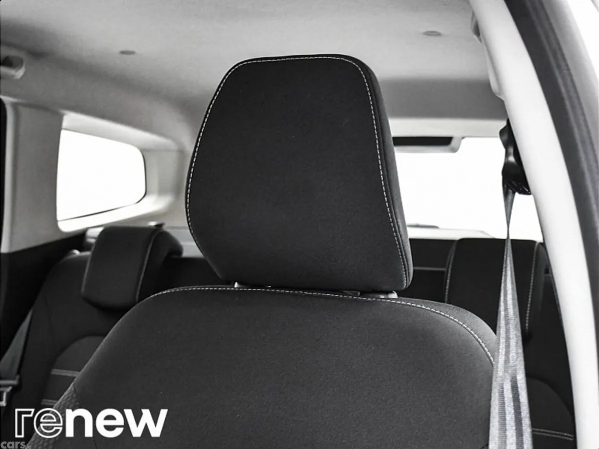 Dacia Duster SUV, Diesel, 2023, Silver