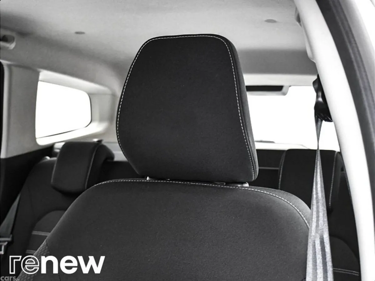 Dacia Duster SUV, Petrol, 2022, Grey