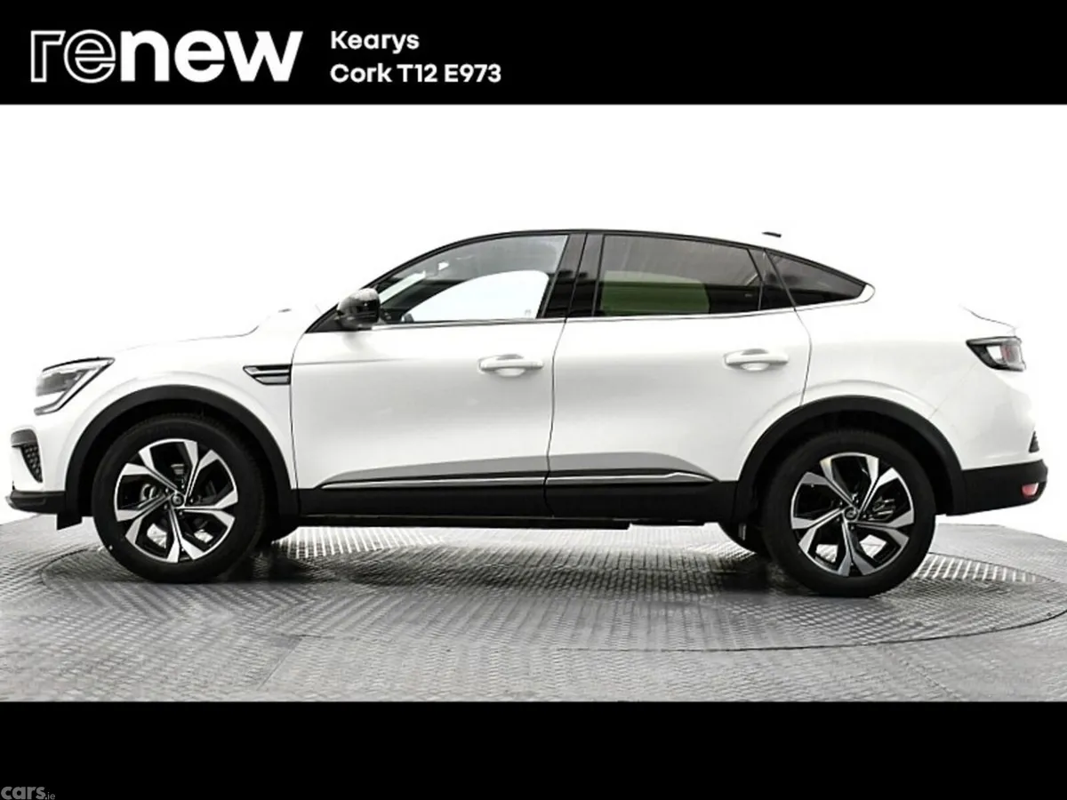 Renault Arkana SUV, Petrol, 2025, White