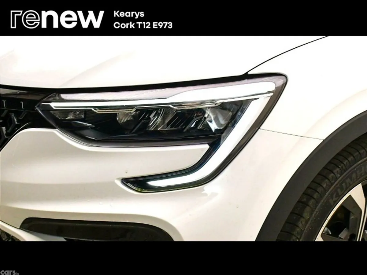 Renault Arkana SUV, Petrol Hybrid, 2025, White