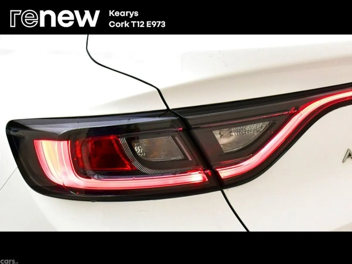 Renault Arkana SUV, Petrol Hybrid, 2025, White