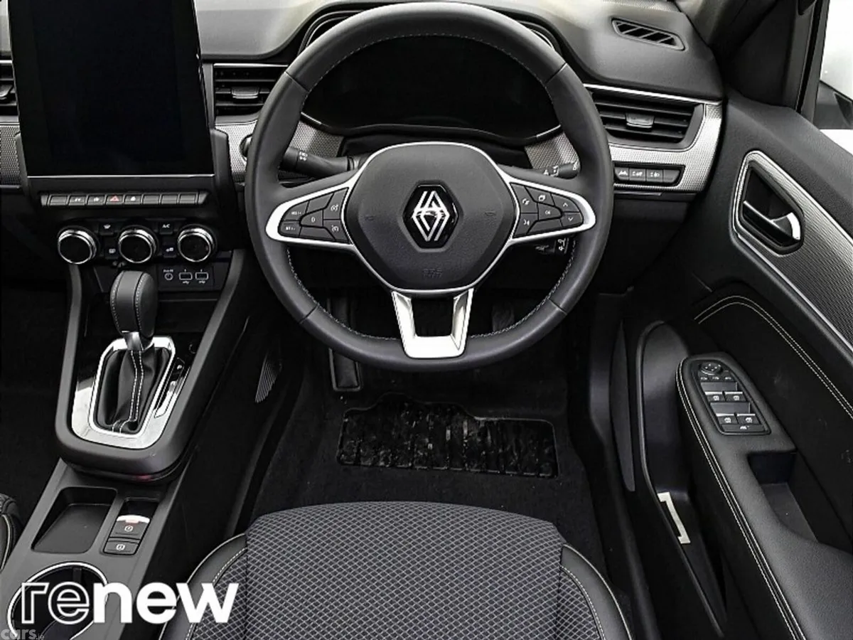 Renault Arkana SUV, Petrol Hybrid, 2025, White