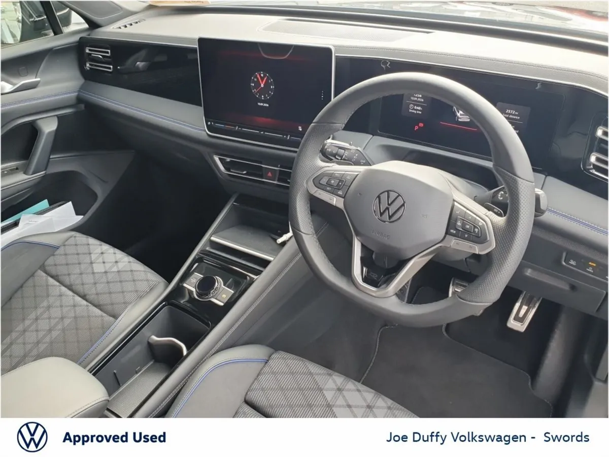 Volkswagen Tiguan SUV, Petrol Plug-in Hybrid, 2025, Grey