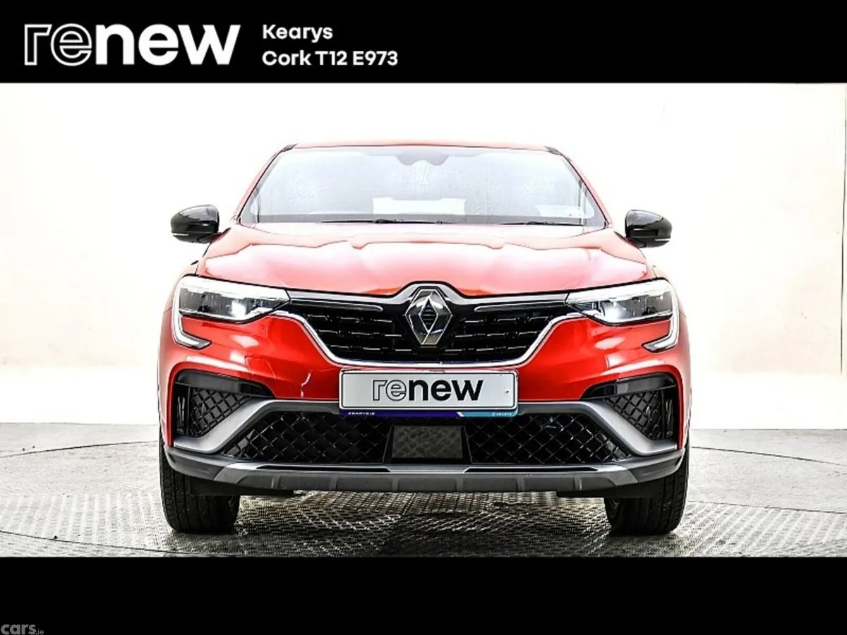 Renault Arkana SUV, Petrol Hybrid, 2022, Red