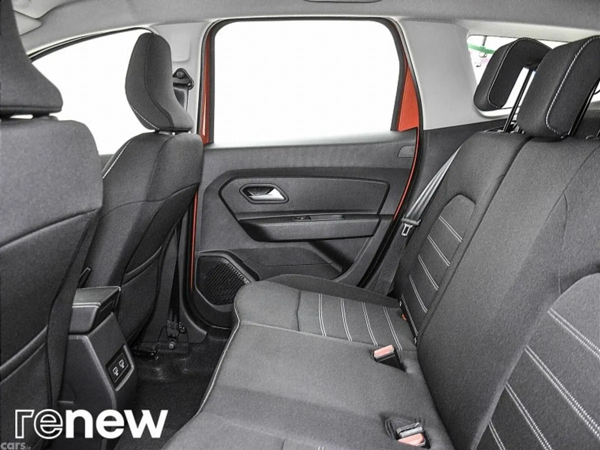 Dacia Duster SUV, Diesel, 2022, Orange