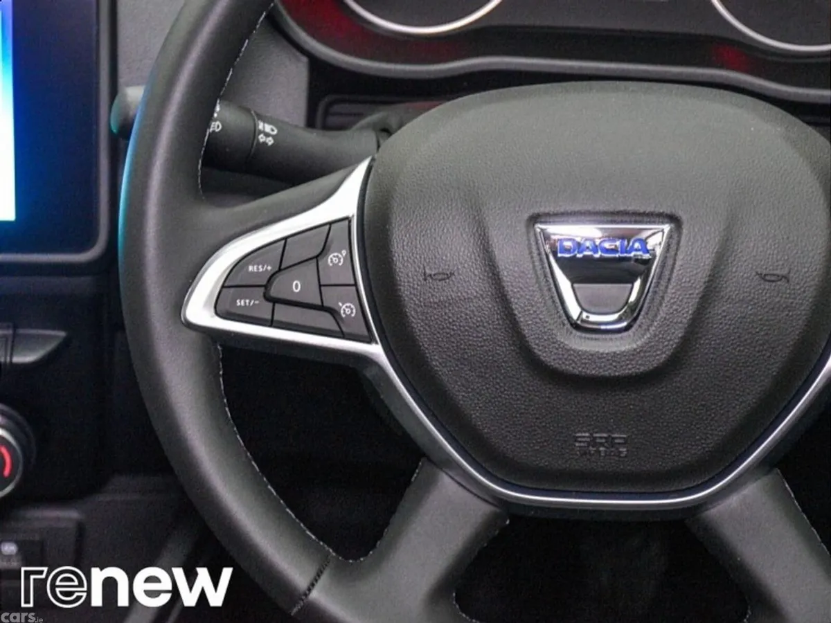 Dacia Duster SUV, Diesel, 2022, Orange