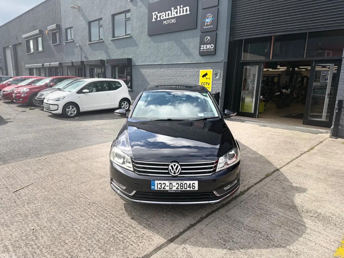 Volkswagen Passat Saloon, Petrol, 2013, Black
