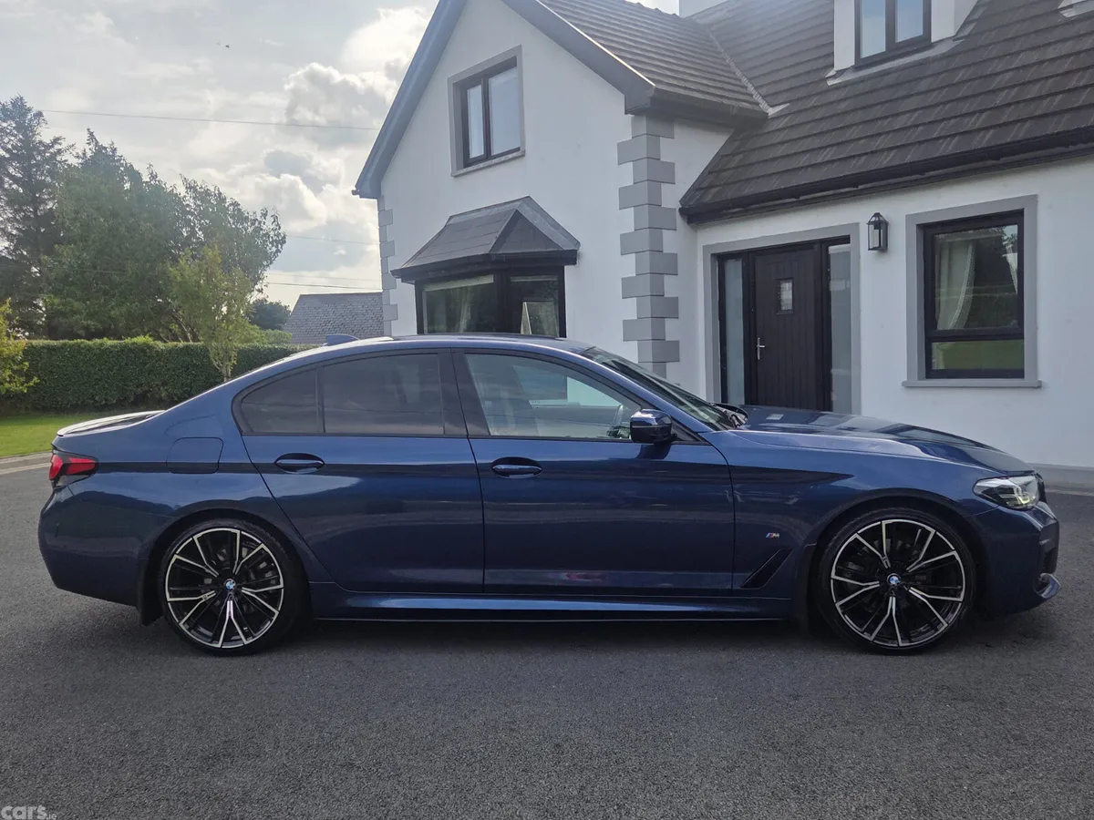 BMW 5-Series Saloon, Diesel, 2021, Blue