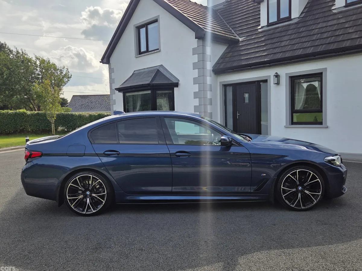BMW 5-Series Saloon, Diesel, 2021, Blue