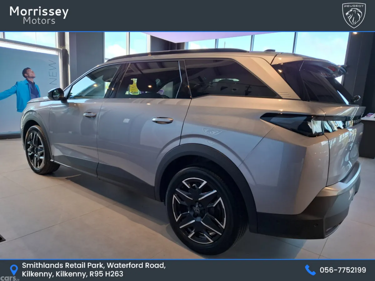 Peugeot 5008 MPV, Petrol Hybrid, 2025, Grey