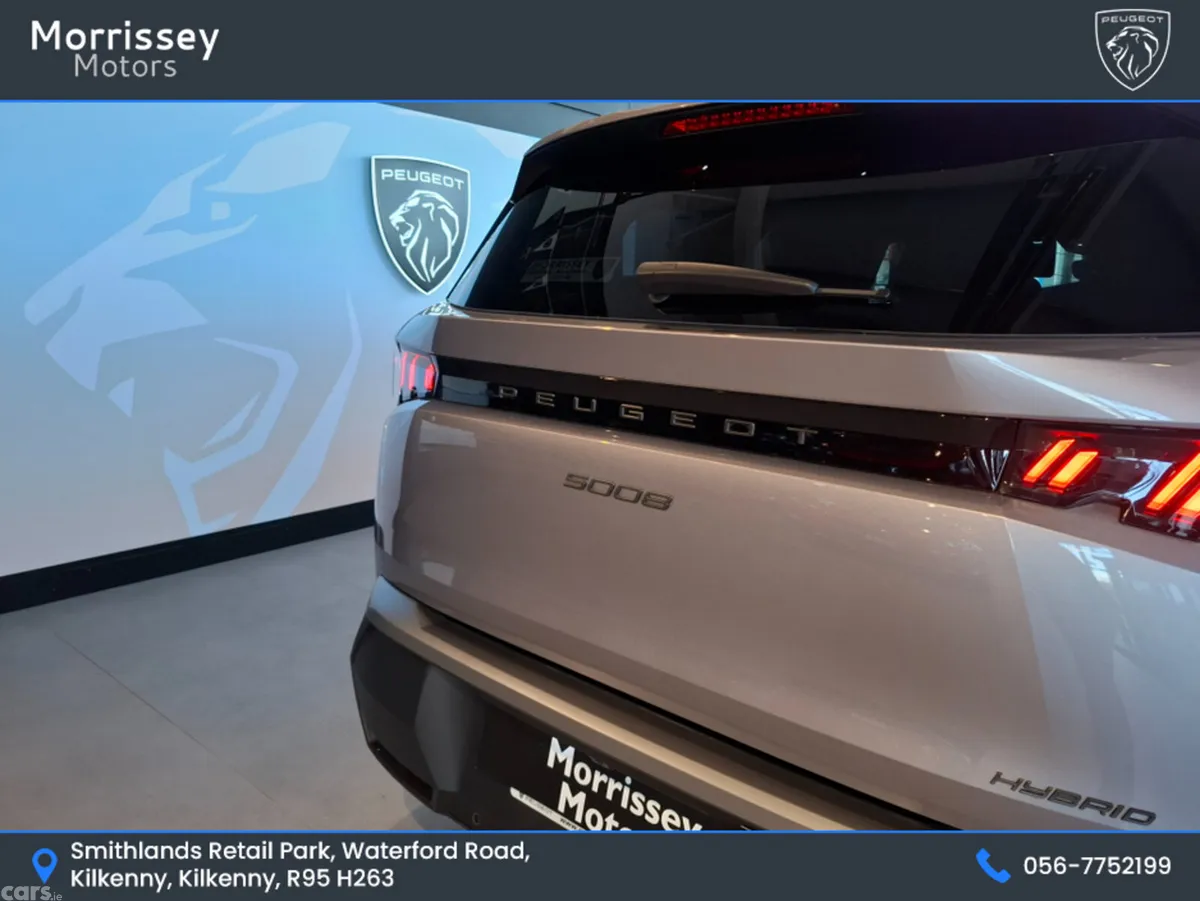 Peugeot 5008 MPV, Petrol Hybrid, 2025, Grey