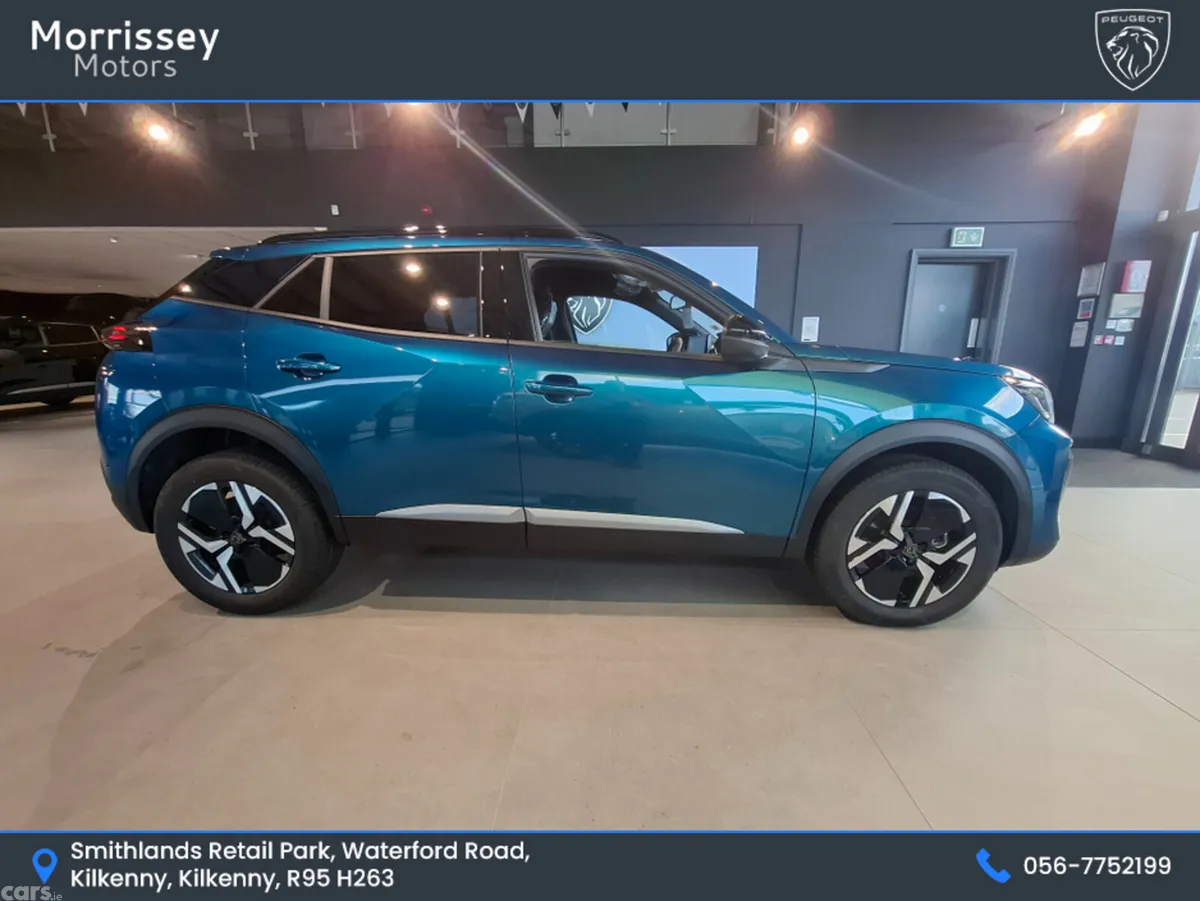 Peugeot 2008 SUV, Petrol Hybrid, 2026, Blue