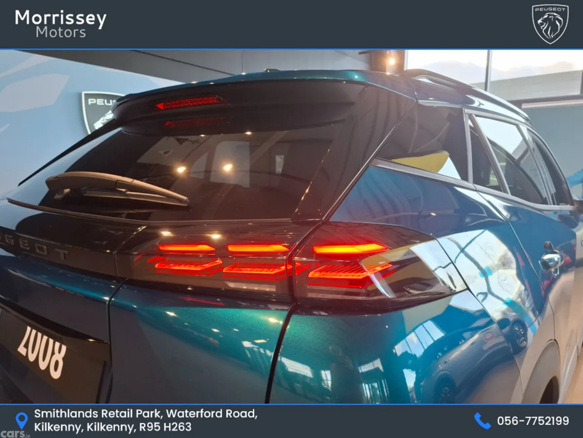 Peugeot 2008 SUV, Petrol Hybrid, 2026, Blue