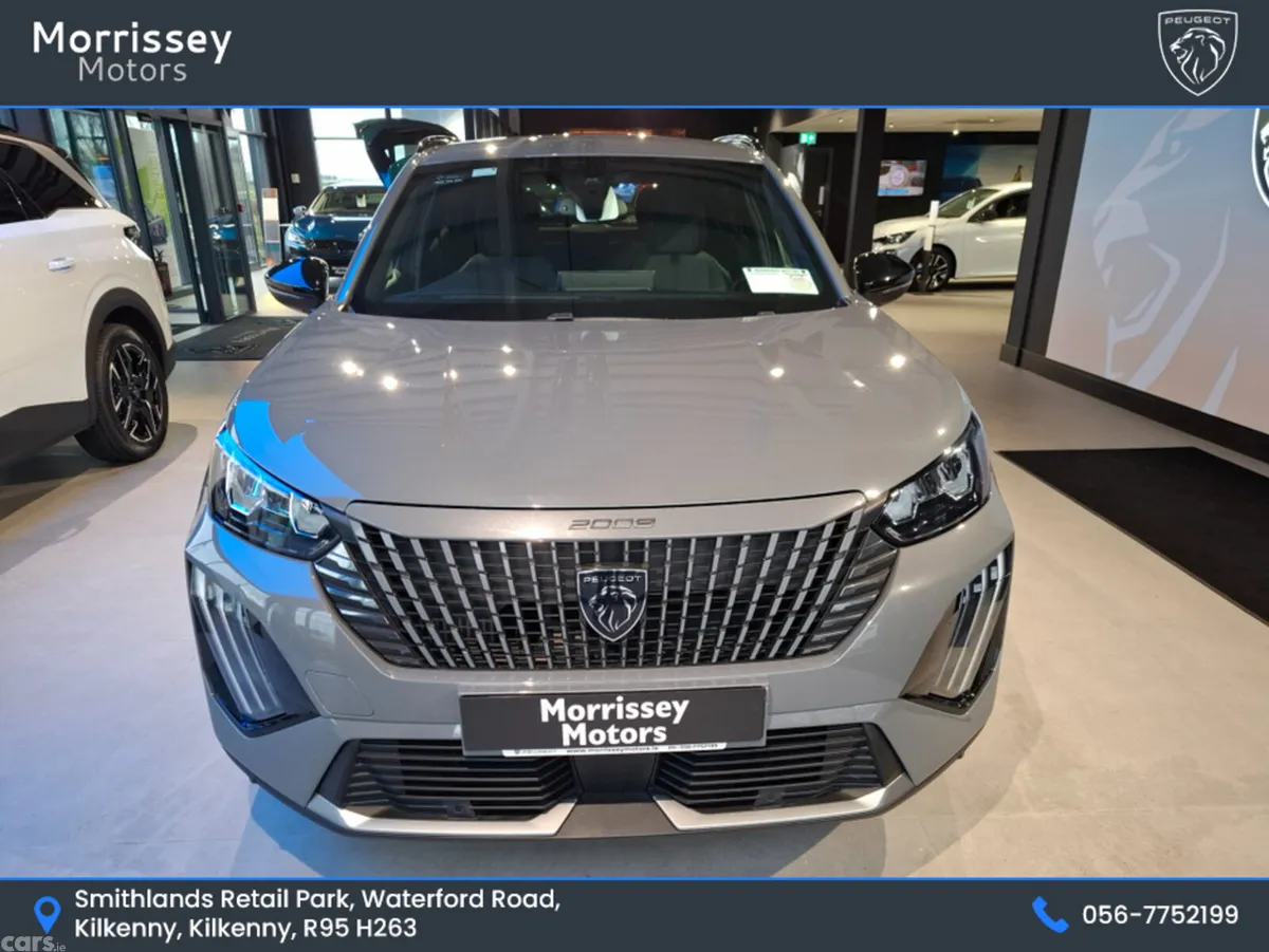 Peugeot 2008 MPV, Petrol, 2024, Grey