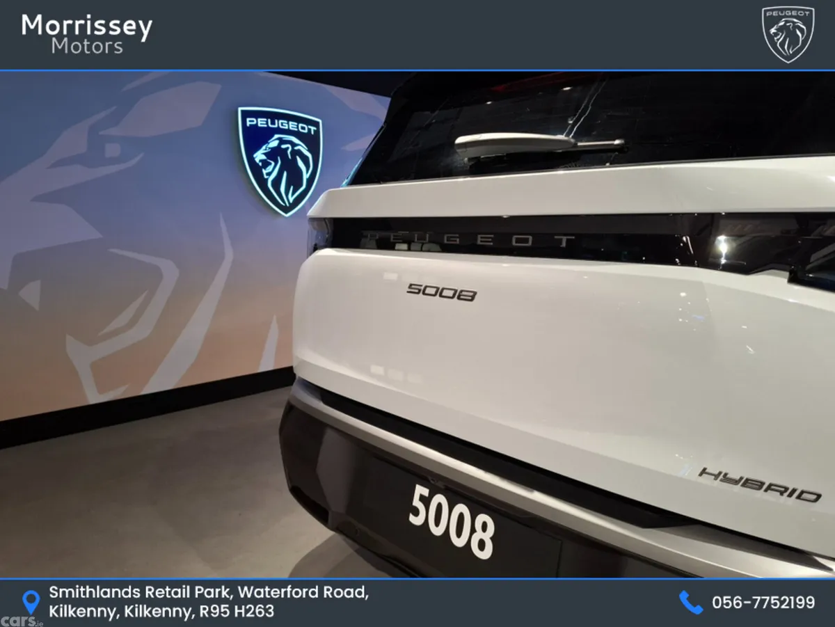 Peugeot 5008 SUV, Petrol Hybrid, 2026, White