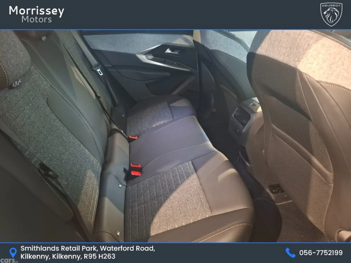 Peugeot 3008 MPV, Petrol, 2025, Black