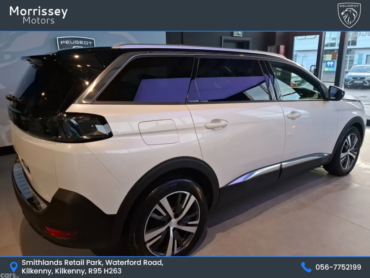 Peugeot 5008 MPV, Diesel, 2024, White