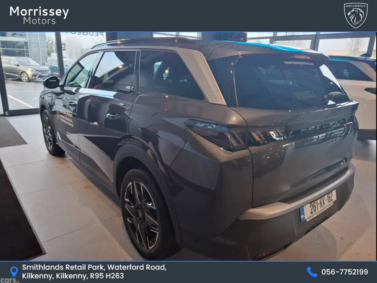 Peugeot 5008 MPV, Petrol Hybrid, 2026, Grey