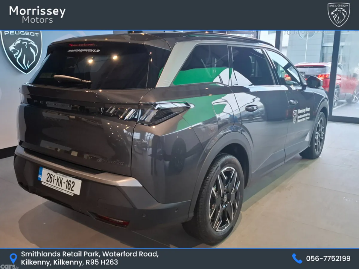 Peugeot 5008 MPV, Petrol Hybrid, 2026, Grey