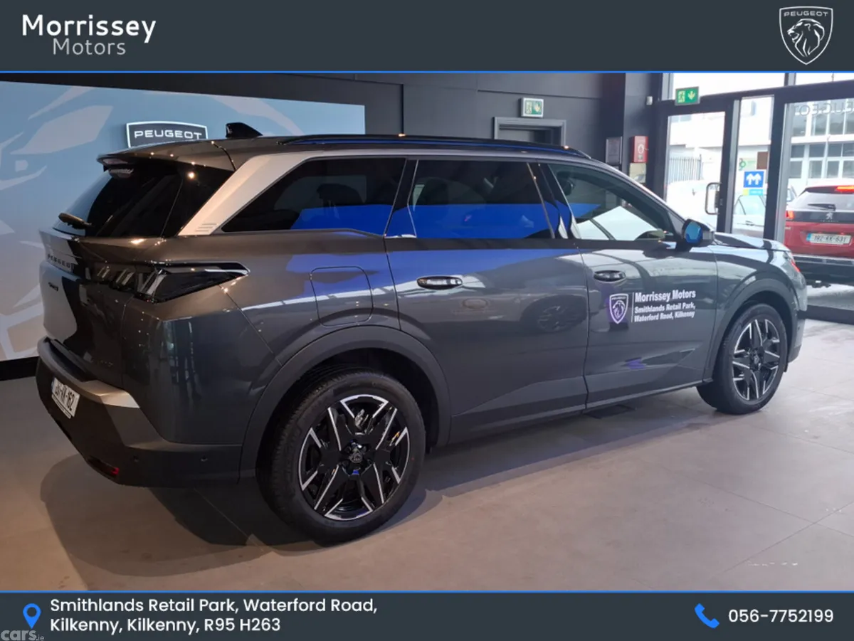 Peugeot 5008 MPV, Petrol Hybrid, 2026, Grey