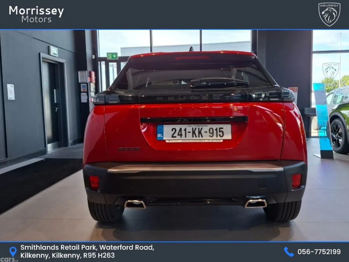 Peugeot 2008 MPV, Petrol, 2024, Red