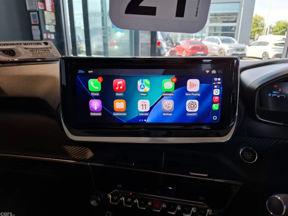Peugeot 2008 MPV, Petrol, 2024, Red
