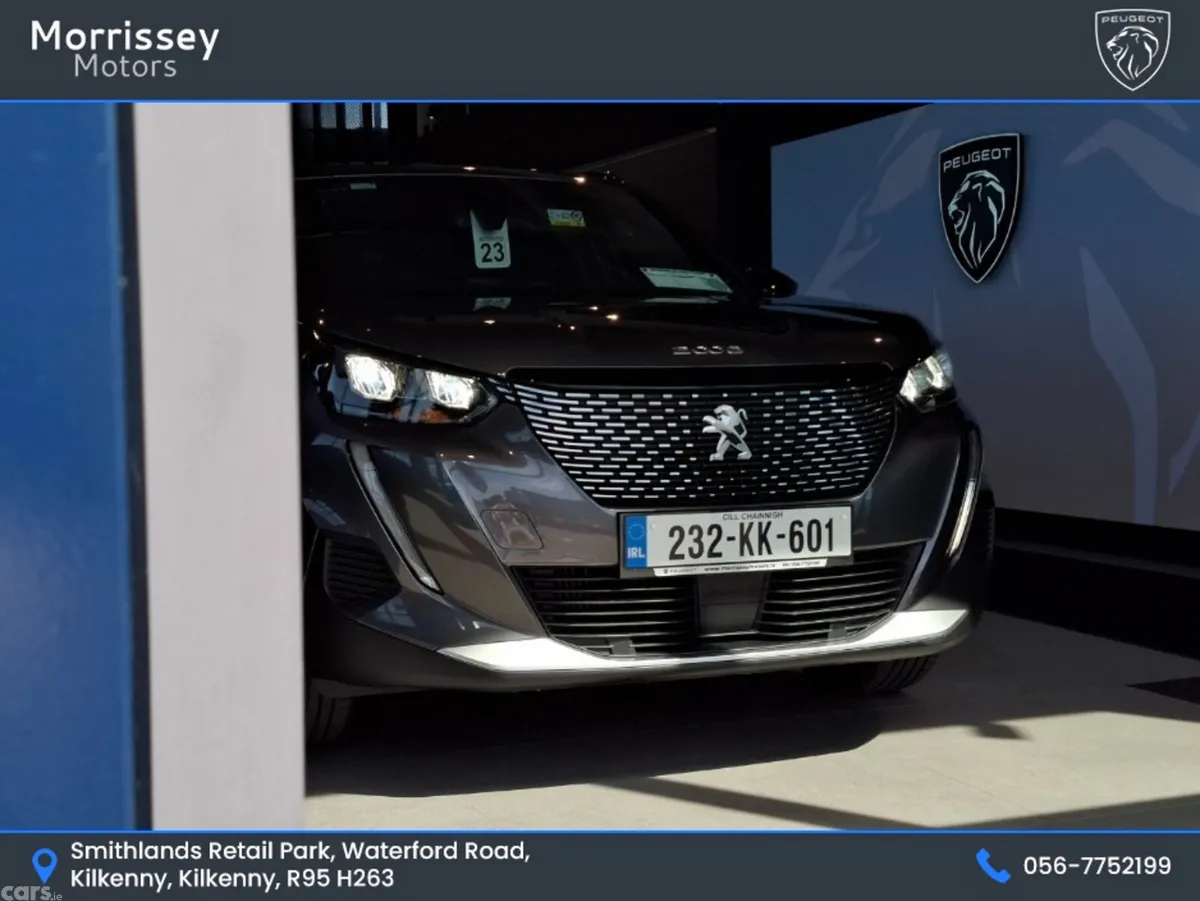 Peugeot 2008 MPV, Petrol, 2023, Grey