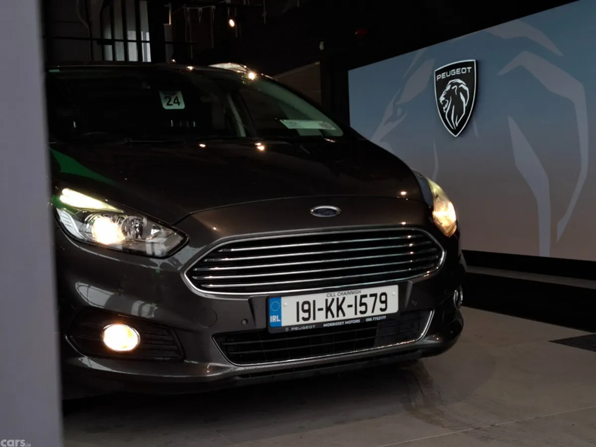 Ford S-Max MPV, Diesel, 2019, Grey
