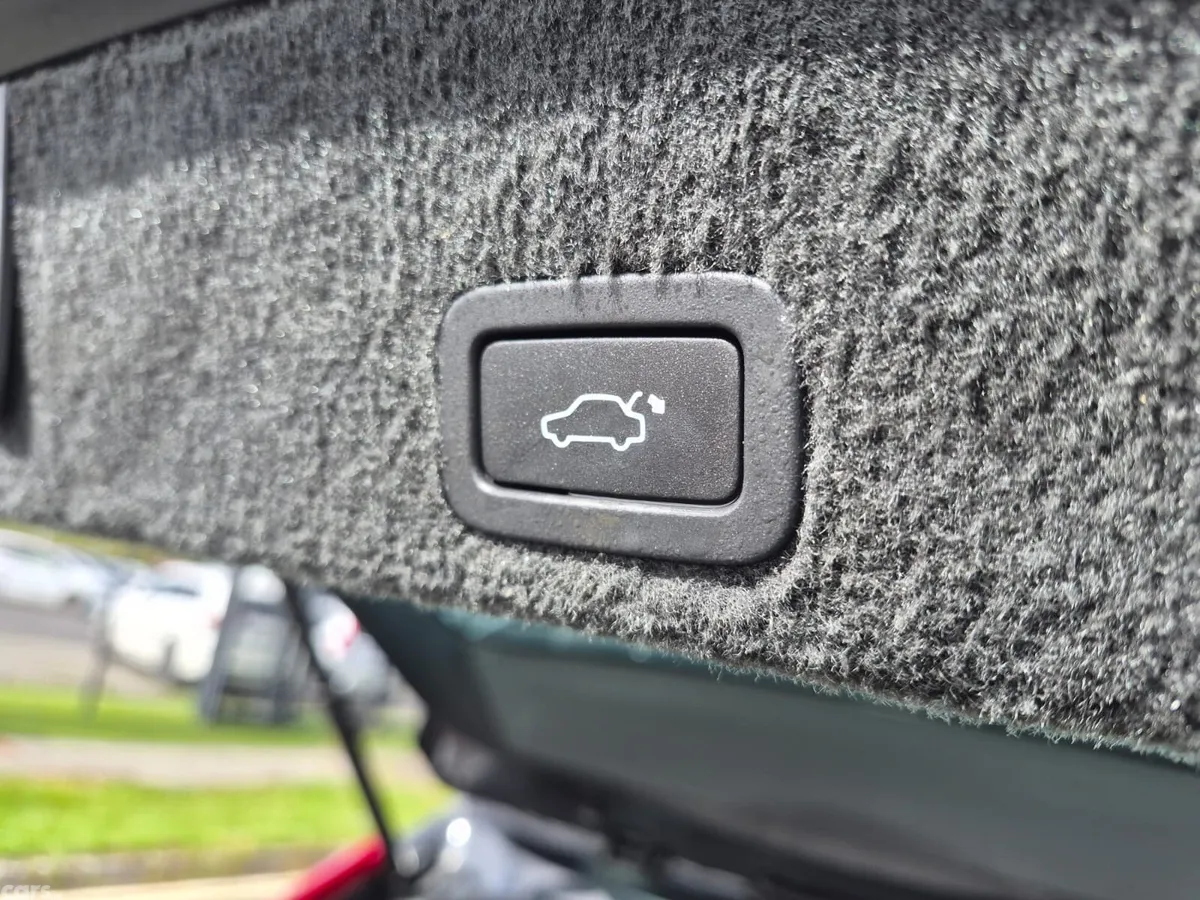 Volvo XC60 SUV, Diesel, 2015, Grey