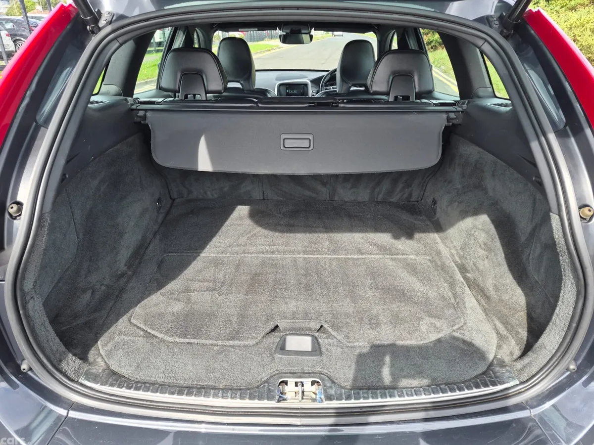 Volvo XC60 SUV, Diesel, 2015, Grey