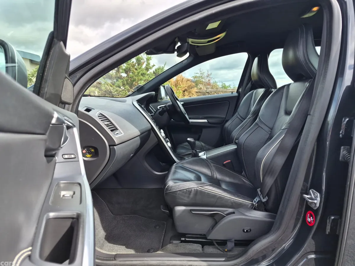 Volvo XC60 SUV, Diesel, 2015, Grey