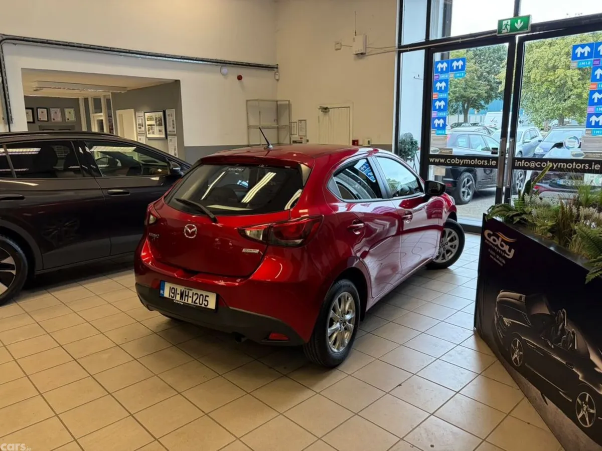 Mazda Mazda2 Hatchback, Petrol, 2019, Red