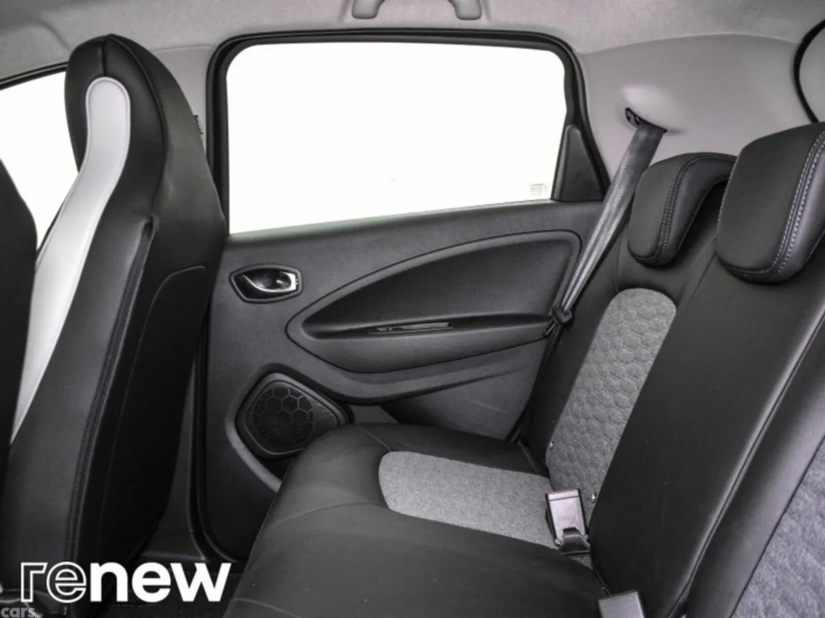 Renault Zoe Hatchback, Electric, 2022, Black