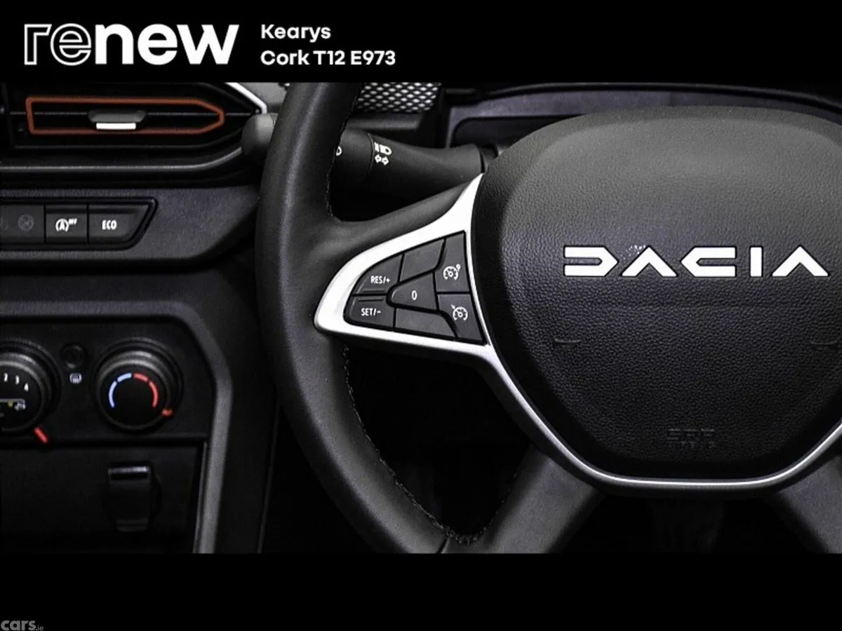 Dacia Sandero Stepway SUV, Petrol, 2023, Orange