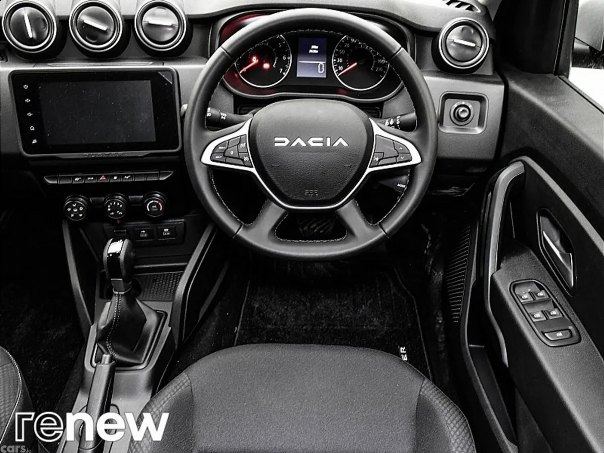 Dacia Duster SUV, Petrol, 2023, Grey