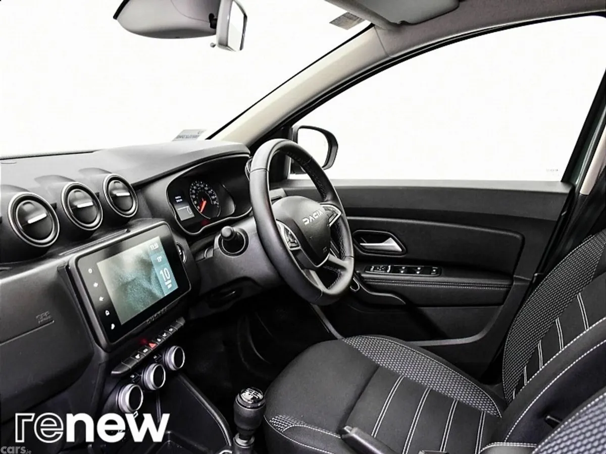 Dacia Duster SUV, Diesel, 2023, Grey